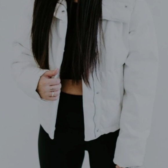 faux leather puffer jacket size XL color: Bone - Picture 1 of 3